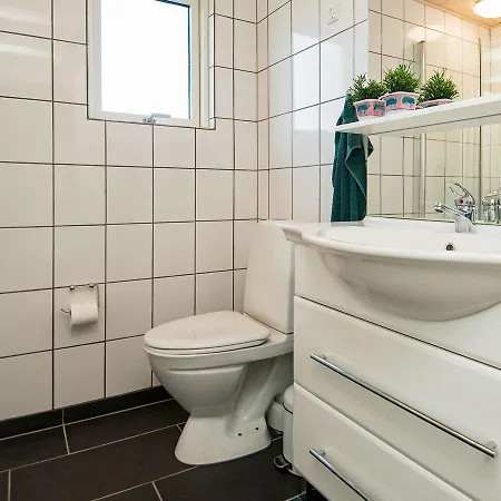 4 Person In Hejls-by Traum * Hejls